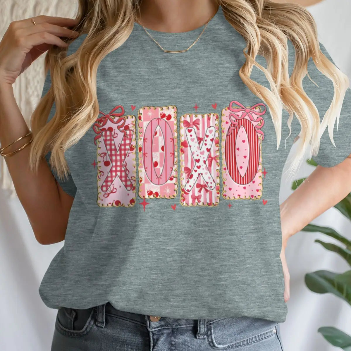 XOXO Pink Valentine T-shirt