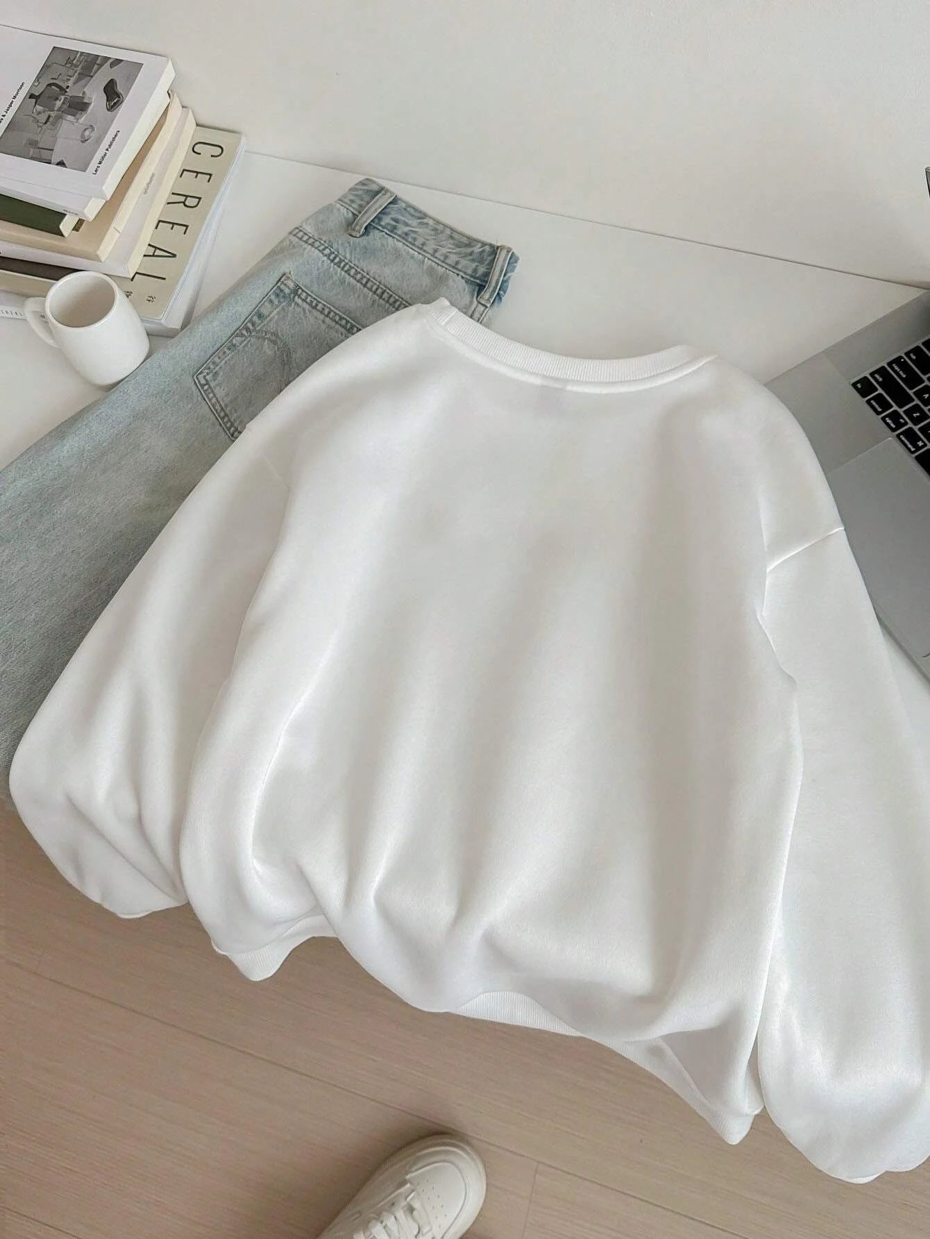 Bow Printed Women's sweatshirts